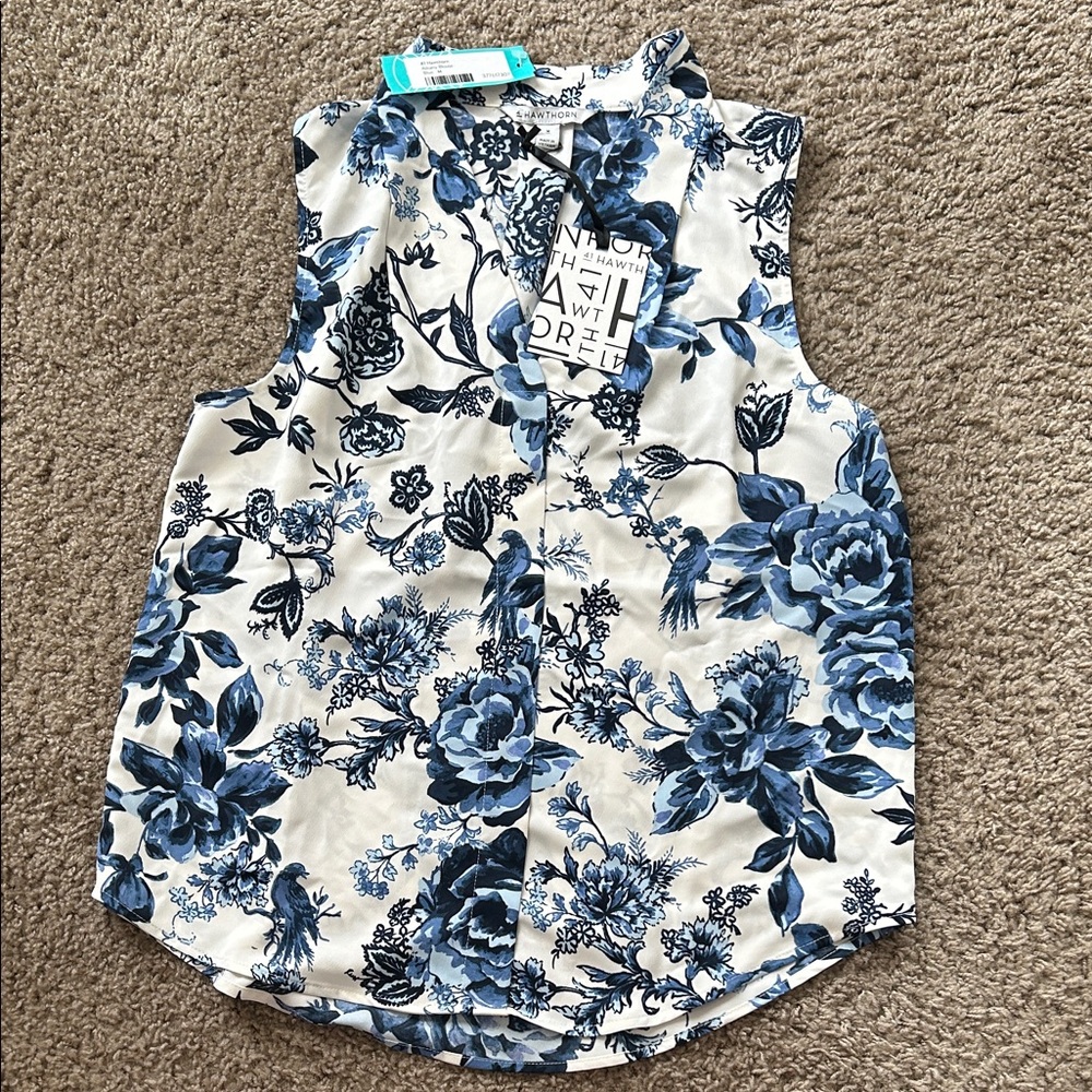 41 Hawthorn Albany Blue Floral Sleeveless Button-Front Blouse Medium